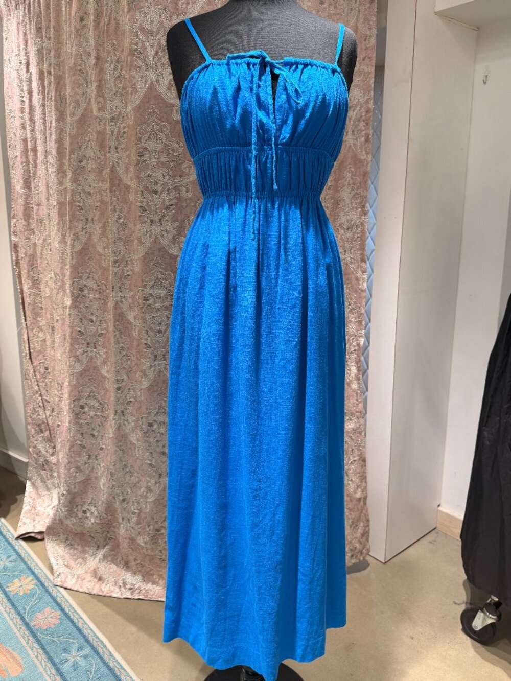 Madison The Label Blue Tie Front Midi Dress